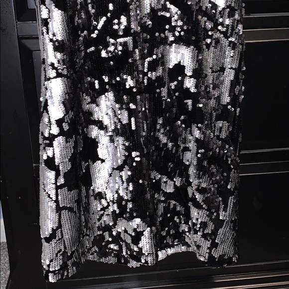 Forever 21 Velvet Sequin Dress XS - Picture 7 of 8